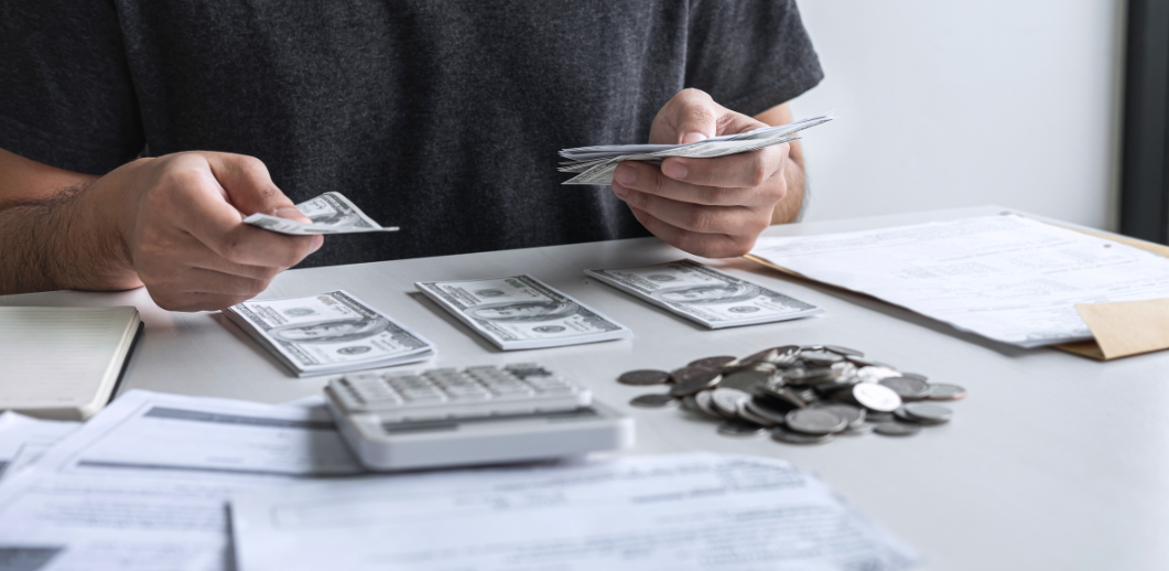 Managing Expenses Managing Expenses